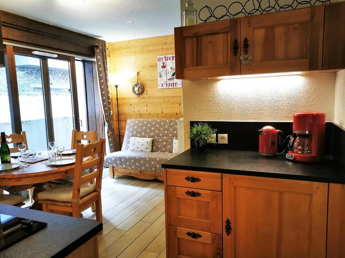 לה ג'ט Appartement T2 Confortable Avec Terrasse Et Jardin, Au Coeur Des Gets, Proche Pistes Et Commerces - Fr-1-598-90 0*, לה ג'ט צרפת